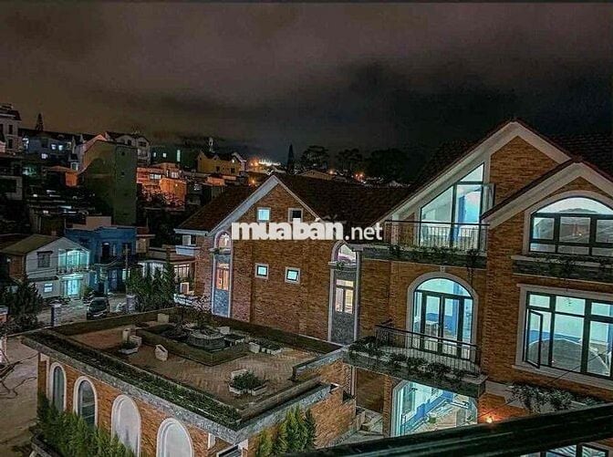 cần bán villa 3tháng 4 giá chỉ 14ty tại 3tháng 4 đà lạt
