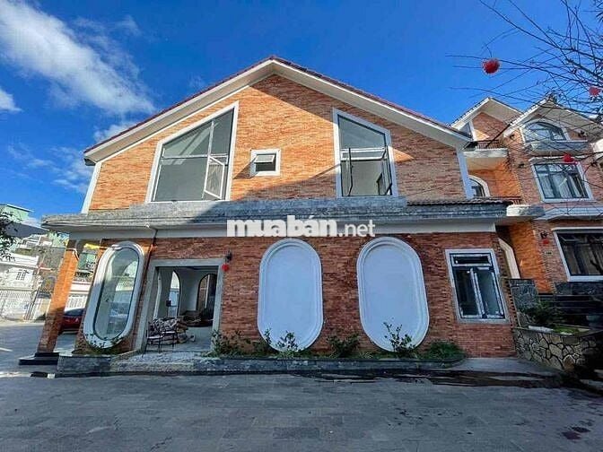 cần bán villa 3tháng 4 giá chỉ 14ty tại 3tháng 4 đà lạt