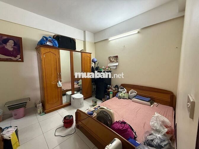 BÁN CĂN HỘ CHUNG CƯ HOÀNG CẦU DT: 66M;TẦNG TRUNG GIÁ CHỈ: 6,4 TỶ