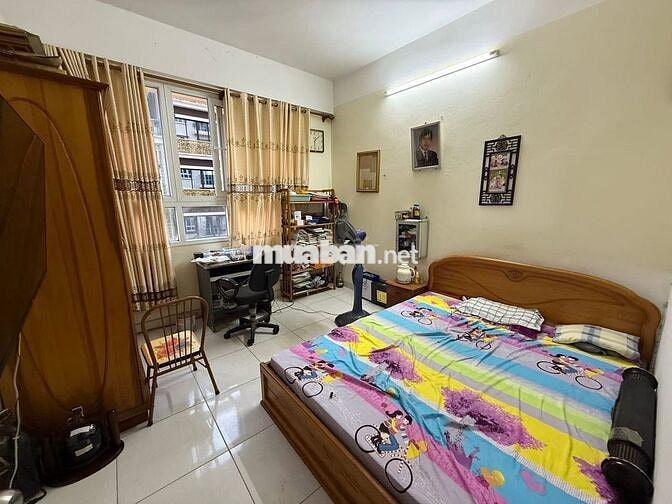 BÁN CĂN HỘ CHUNG CƯ HOÀNG CẦU DT: 66M;TẦNG TRUNG GIÁ CHỈ: 6,4 TỶ