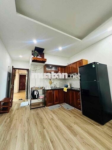 CỰC HIẾM - CĂN HỘ VIEW MẶT PHỐ - SÁT VÁCH VINCOM - 50m2 - Giá Tốt