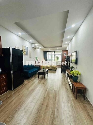 CỰC HIẾM - CĂN HỘ VIEW MẶT PHỐ - SÁT VÁCH VINCOM - 50m2 - Giá Tốt