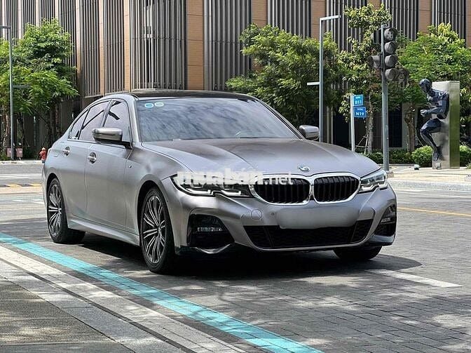 BMW 3 Series 2020 330i M Sport - 60000 km