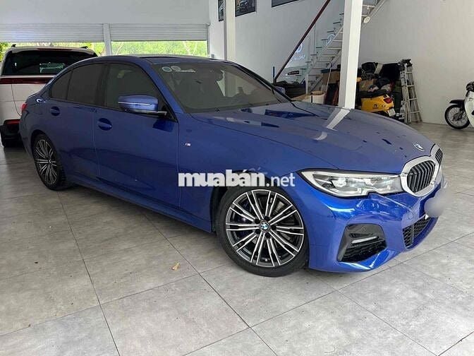 BMW 3 Series 2020 330i M Sport - 60000 km