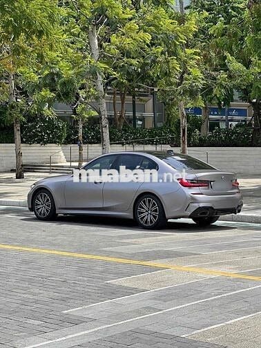 BMW 3 Series 2020 330i M Sport - 60000 km
