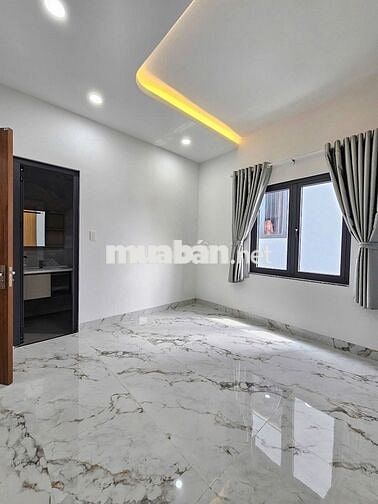 CỰC PHẨM NHÀ ĐẸP - 104B Thành Thái, P.12, Q.10 - 5x20m - 6PN