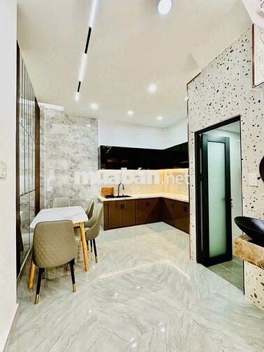 CHỈ 4TY5 - 40M2 NỞ HẬU - LẦU TRỆT - PHƯỜNG 11 - THỐNG NHẤT - GÒ VẤP