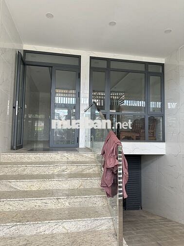 CHO THUÊ MẶT BẰNG VĂN PHÒNG HẺM XE TẢI