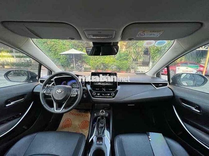 Toyota Corolla Altis 2022 1.8 V - Giá chỉ 650 tr