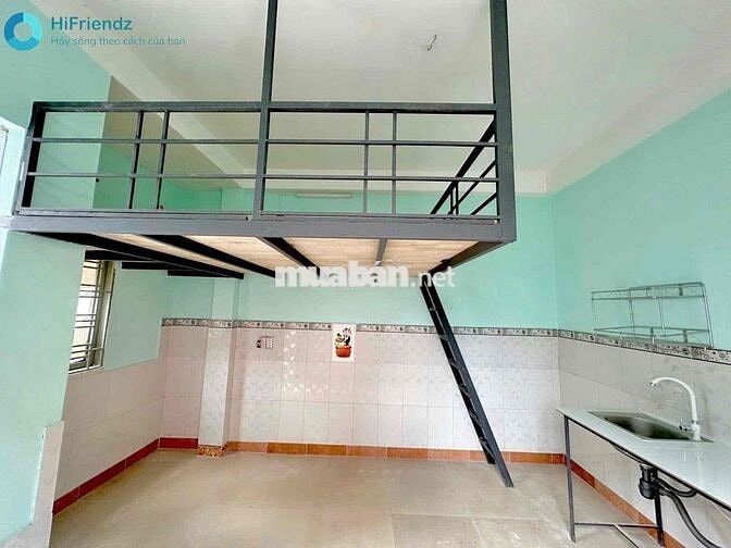PHÒNG BAN CÔNG SIÊU THOÁNG - CÓ GÁC - GIÁ RẺ - GẦN ĐH CÔNG THƯƠNG