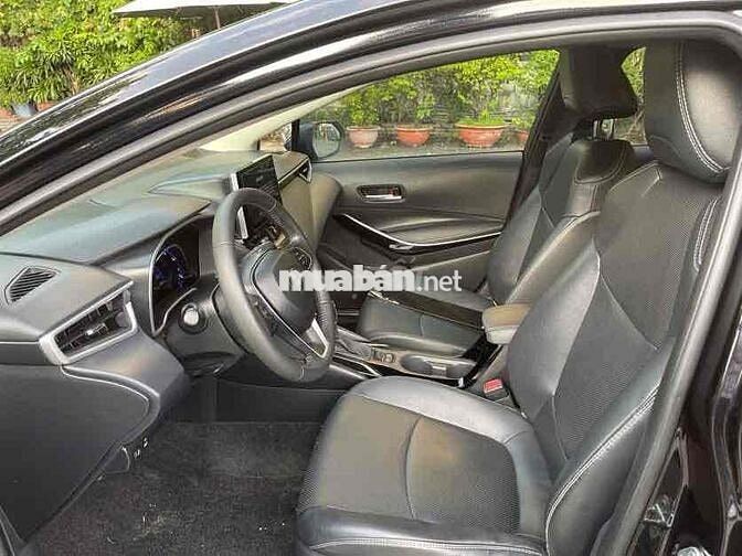 Toyota Corolla Altis 2022 1.8 V - Giá chỉ 650 tr
