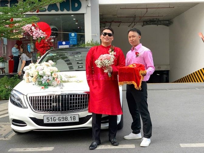 Dịch vụ xe du lịch, xe hoa, xe cưới chuyên nghiệp