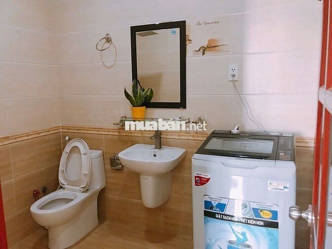 Căn Hộ 2PN + 1PK Dt 60M2 Ban Công Full NT Gần Cầu Thị Nghè