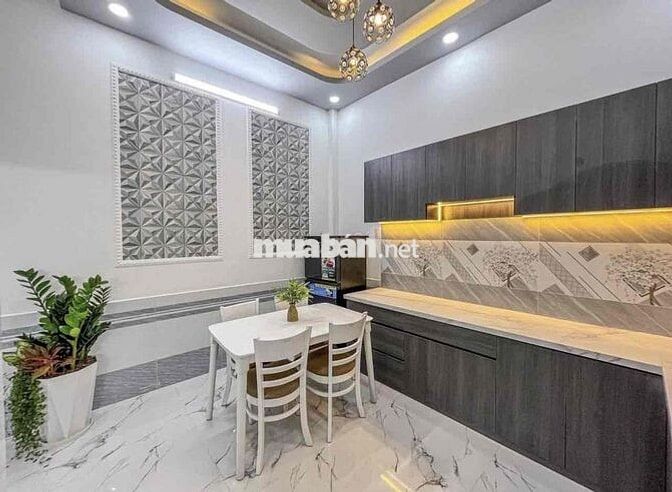 Cô chú lớn tuổi bán nhanh nhà ngộp SHR 1ty510