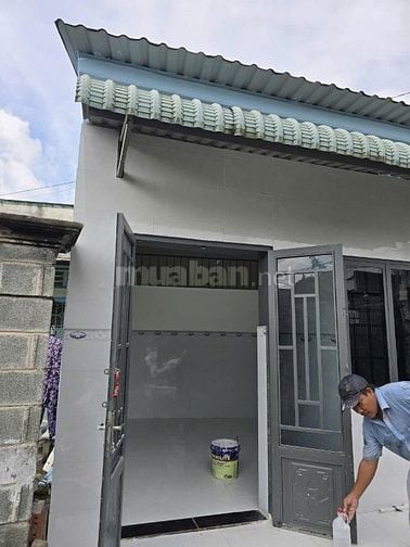 Bán Nhà có gát  mặt tiền đường trãi đá, thuộc Tân Phú Trung xã Củ Chi.