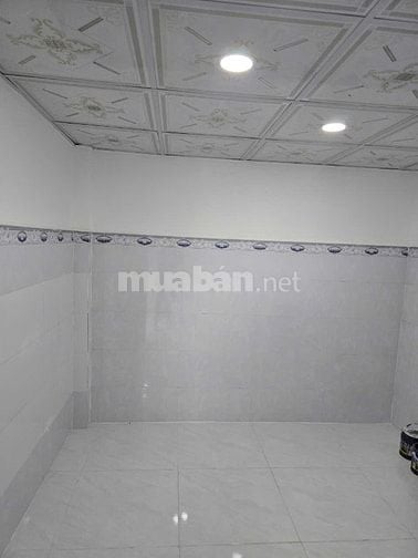 Bán Nhà có gát  mặt tiền đường trãi đá, thuộc Tân Phú Trung xã Củ Chi.