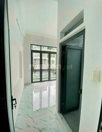 ⭐️Cho thuê nhà 3 Lầu Mặt tiền kinh doanh 74 Nguyễn Văn Khối, P8