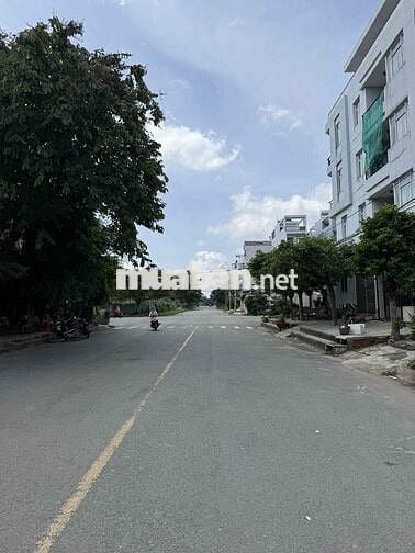 Bán lô đất khu dân cư Phạm Hùng nối dài kdc T30