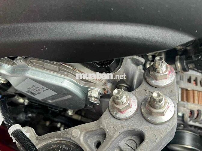 Mazda 3 2015 1.5 AT Hatchback - 900000 km