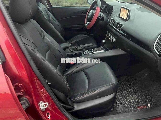Mazda 3 2015 1.5 AT Hatchback - 900000 km