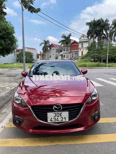 Mazda 3 2015 1.5 AT Hatchback - 900000 km