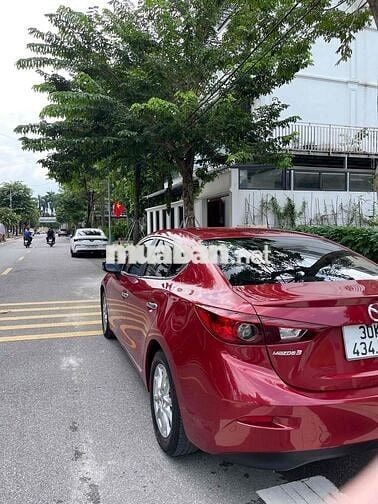 Mazda 3 2015 1.5 AT Hatchback - 900000 km