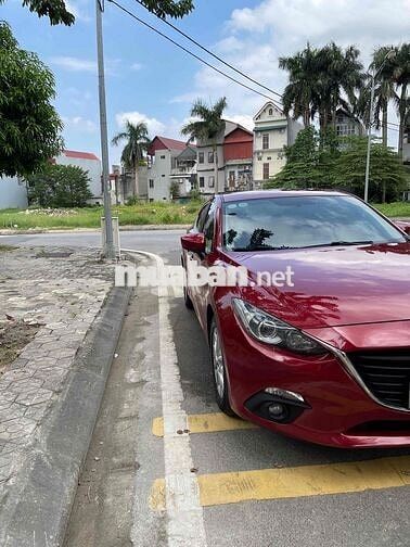 Mazda 3 2015 1.5 AT Hatchback - 900000 km