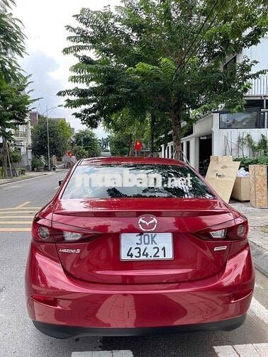 Mazda 3 2015 1.5 AT Hatchback - 900000 km