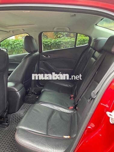 Mazda 3 2015 1.5 AT Hatchback - 900000 km