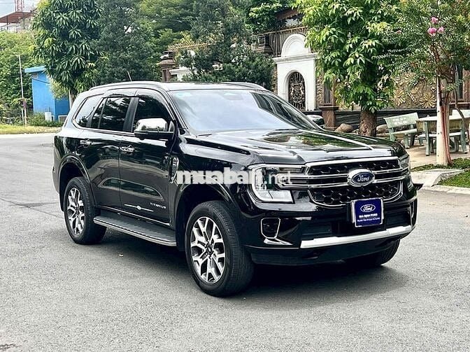 Everest 2023 Titanium 1 CẦU CỰC CHẤT - 60000 km