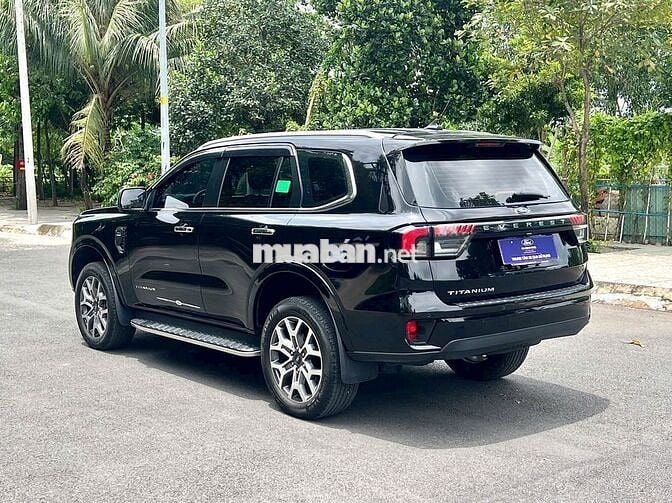Everest 2023 Titanium 1 CẦU CỰC CHẤT - 60000 km