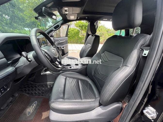 Everest 2023 Titanium 1 CẦU CỰC CHẤT - 60000 km