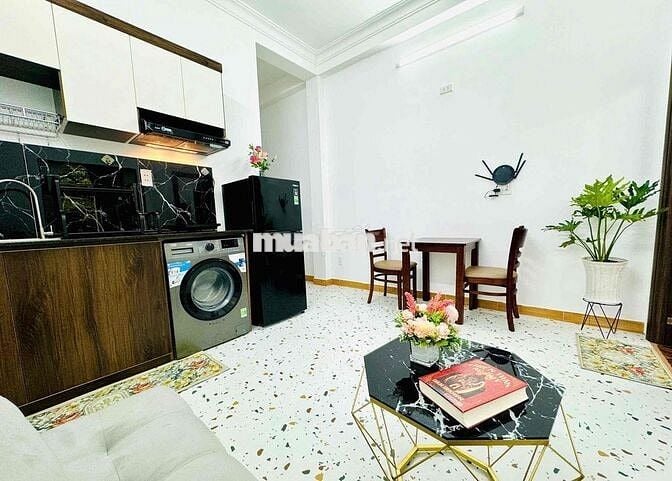 Căn Hộ 1 Phòng Ngủ Ban Công Máy Giặt Riêng Tại Nguyễn Hữu Cảnh BT