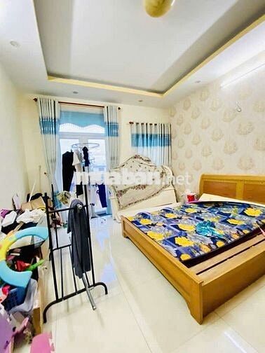 Nhà Đẹp 5 Tầng — Gần Quốc lộ 1A, Lê Đình Cẩn (8m x 11m) Đông