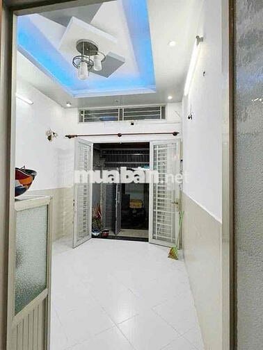KHU PHAN XÍCH LONG - NGUYỄN CÔNG HOAN 4 TẦNG BTCT - HXH - 5PN 6,8TỶ TL