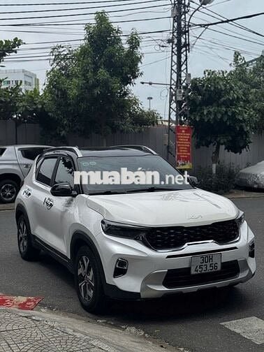 Kia Sonet 2022 Luxury 1.5 AT - 50000 km