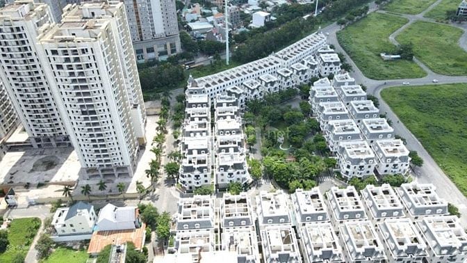Bán biệt thự song lập Victoria, Thạnh Mỹ Lợi, 200m², 3 tầng, 51 tỷ