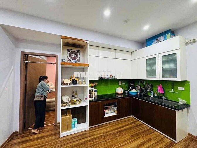 Cực hot! Bán chung cư quân đội K33,DT 76m,2PN,thang máy,hơn 4 tỷ.