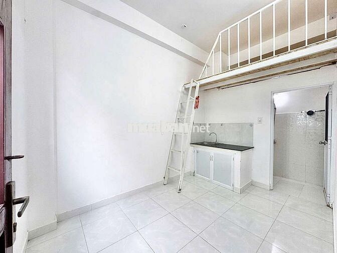 DUPLEX CỬA SỔ TRỜI GÁC CAO GẦN VLU CS3 IUH ĐẠI HỌC MỸ THUẬT