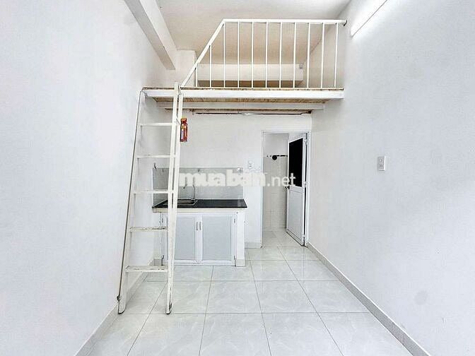 DUPLEX CỬA SỔ TRỜI GÁC CAO GẦN VLU CS3 IUH ĐẠI HỌC MỸ THUẬT