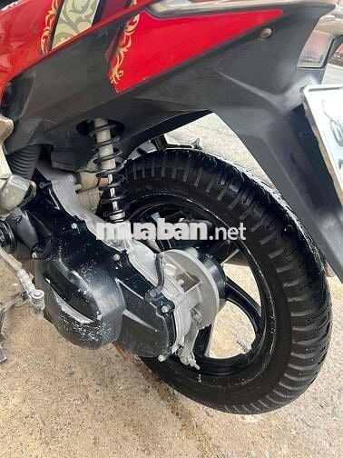 Cần bán xe Luvias máy móc zin êm , giấy tờ đầy đủ