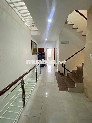 [CHO THUÊ] NHÀ PHỐ KĐT HIM LAM, QUẬN 7, GIÁ 64 TRIỆU, DTSD 600m2.