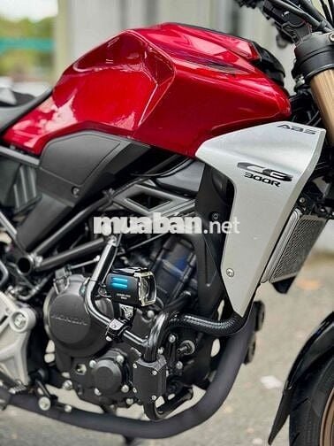 HONDA CB300R 2021 – ĐỎ ĐEN SPORT LÊN NHIỀU ĐỒ CHƠI