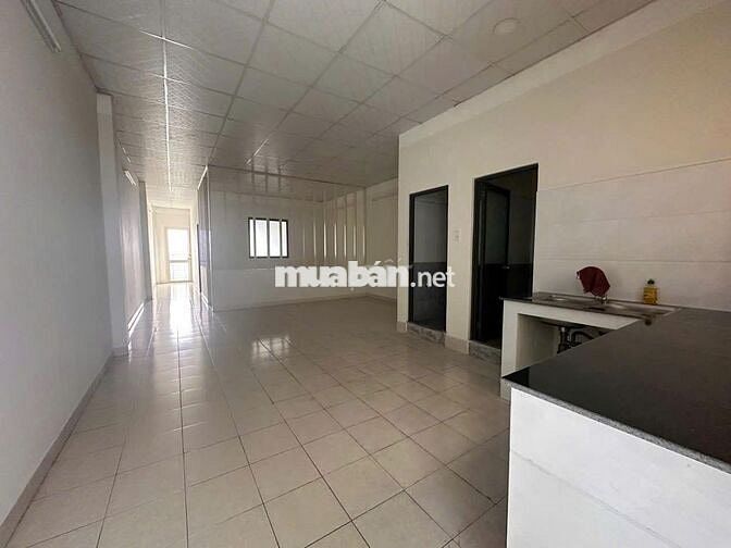 BÁN CĂN HỘ 102M2 MẶT TIỀN ĐƯỜNG VÕ VĂN KIỆT GIÁ 2,5 TỶ