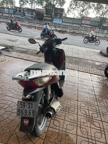SH 150i Ý. 75tr