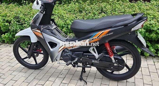 HonDa  Blade 110 Bs Tphcm
Bánh mân bản đặc biệt