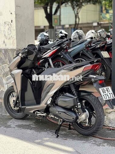 bán vario 150 đk 2020 đẹp zin êm như hình 9 chủ