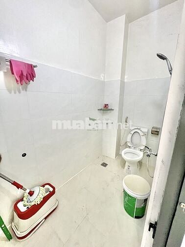 Cho thuê nhà 2 tầng kinh doanh mặt tiền Lê Hồng Phong – 15 triệu/tháng