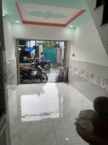 Bán gấp nhà mặt tiền HT 17, gần chợ Hiệp Thành, Quận 12, 3x7m, 800tr