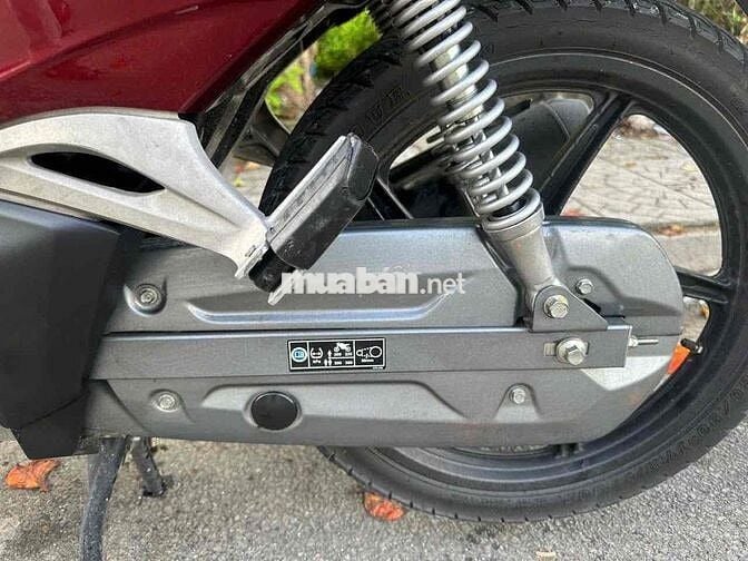 xe Future chùm mền